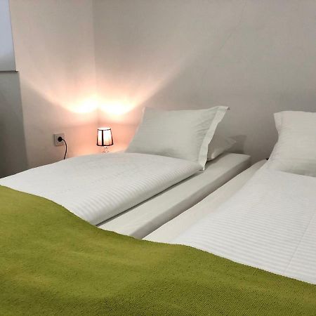 Veronika Group Radiceva Ζάγκρεμπ Εξωτερικό φωτογραφία